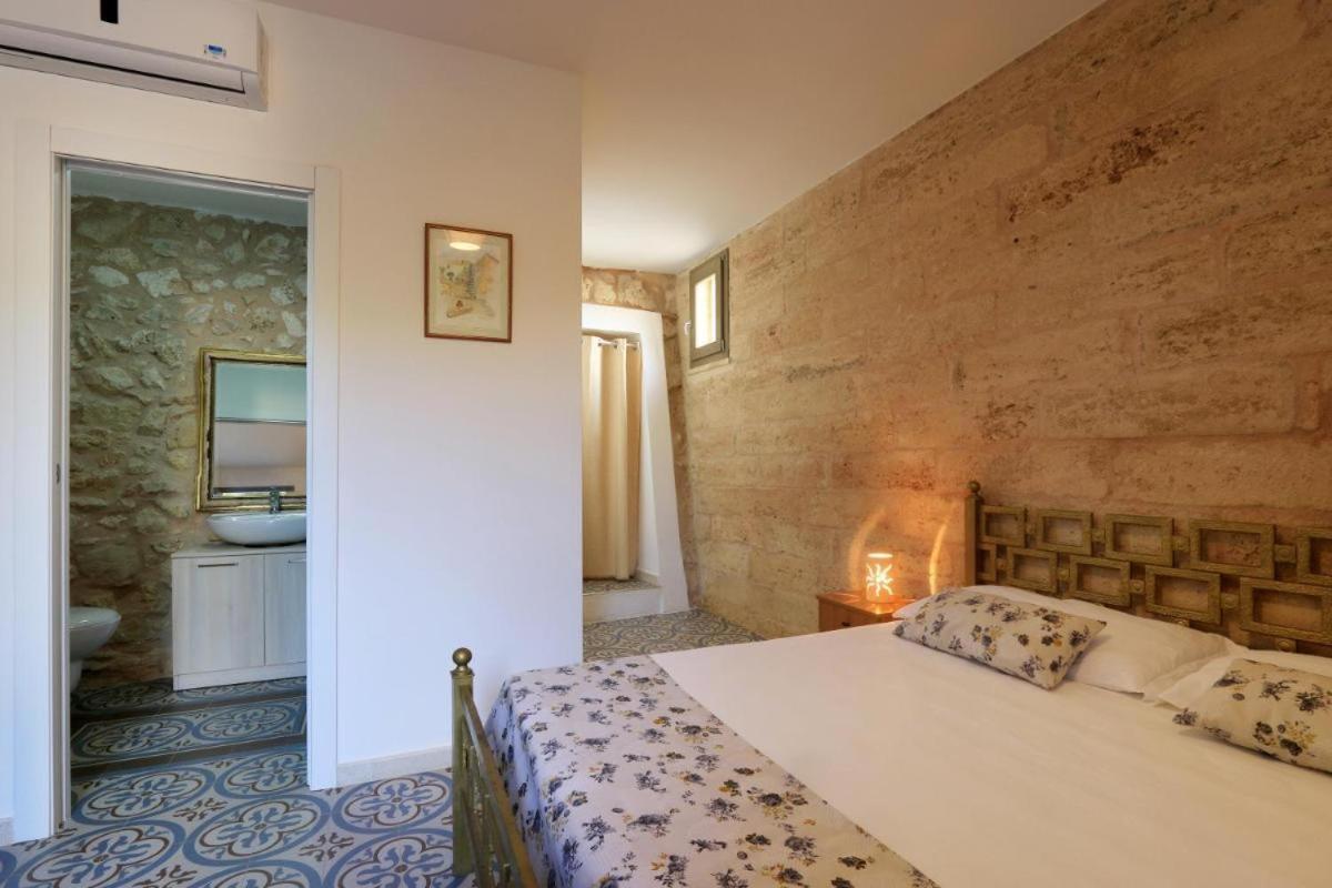 Bed and Breakfast Agriturismo Allu Ruvezzu Торре-Моцца Екстер'єр фото